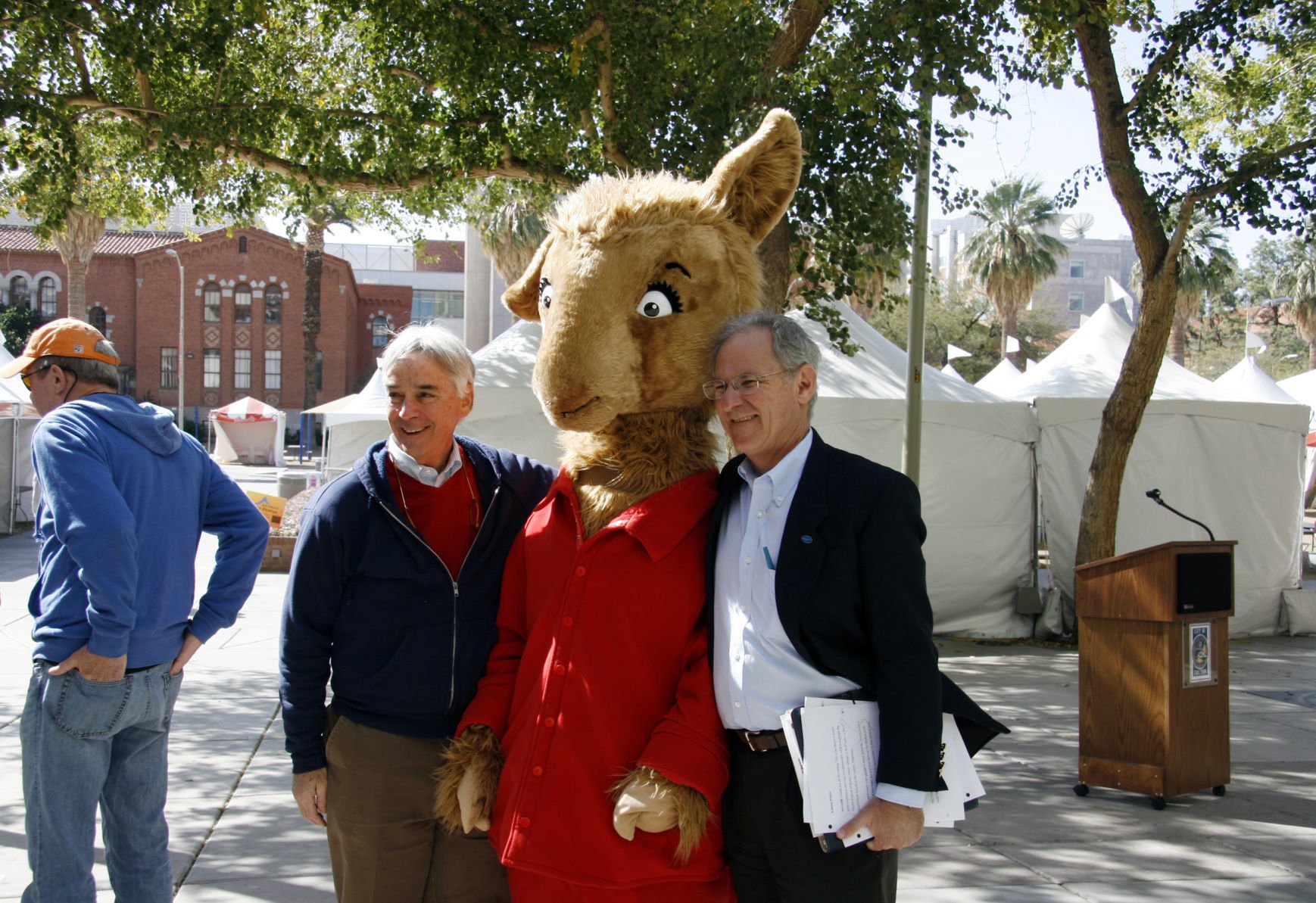 Tucson Mayor Jonathan Rothschild